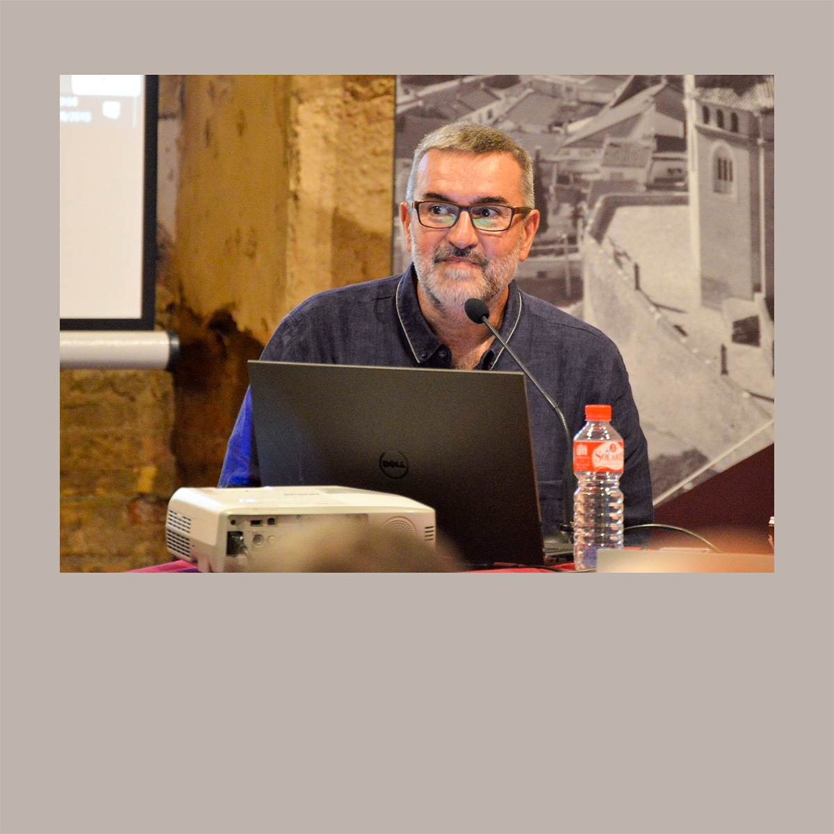 Comunicacion Santiago Cabello